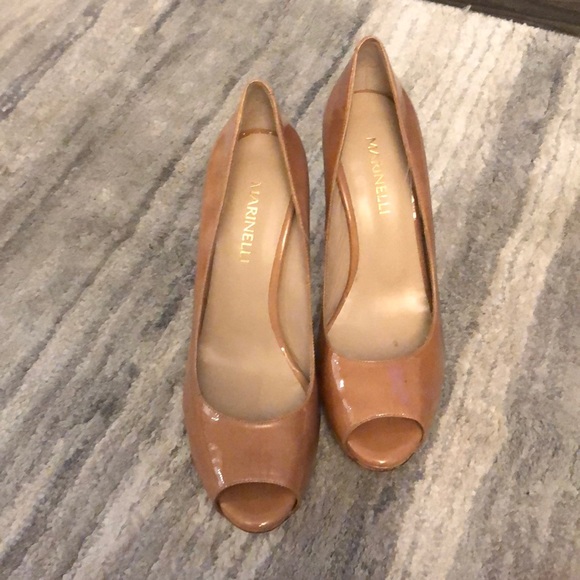 Never worn!!! High heels - Picture 2 of 3